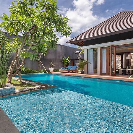 Entrada Seminyak Villa By Nagisa Bali Exteriör bild