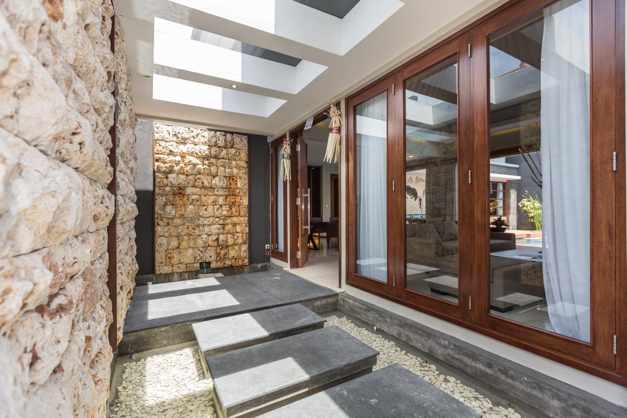 Entrada Seminyak Villa By Nagisa Bali Exteriör bild